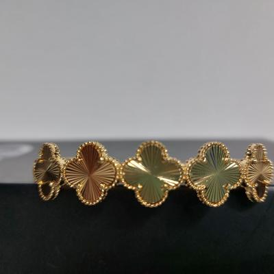 Four-Leaf bangle